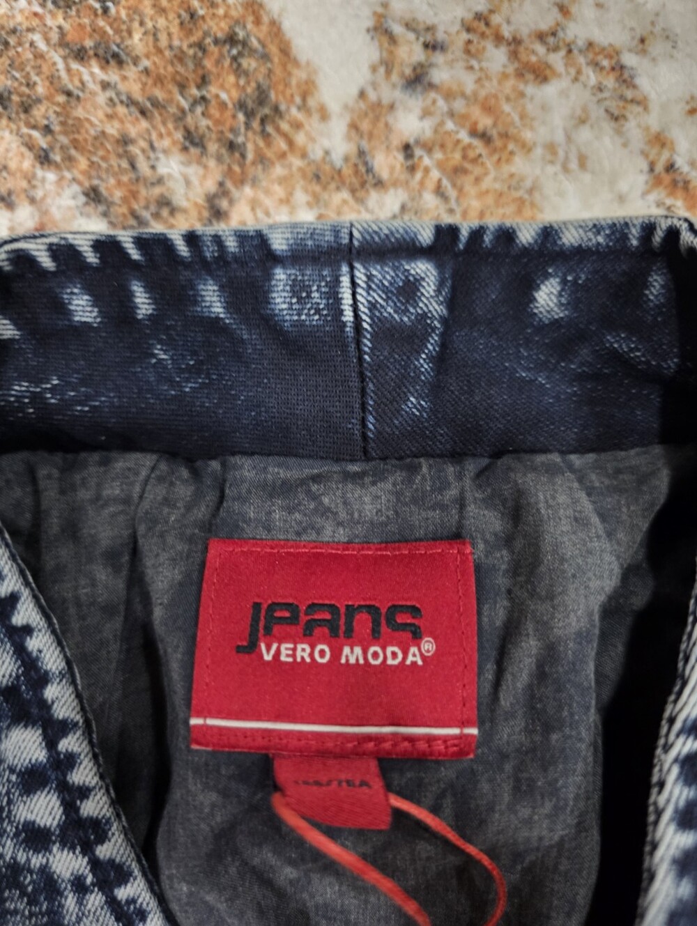 Vero Moda NWT Odelia Acid Wash Denim Blazer Jacket Asymmetric XS 34 Y2K - Picture 7 of 16